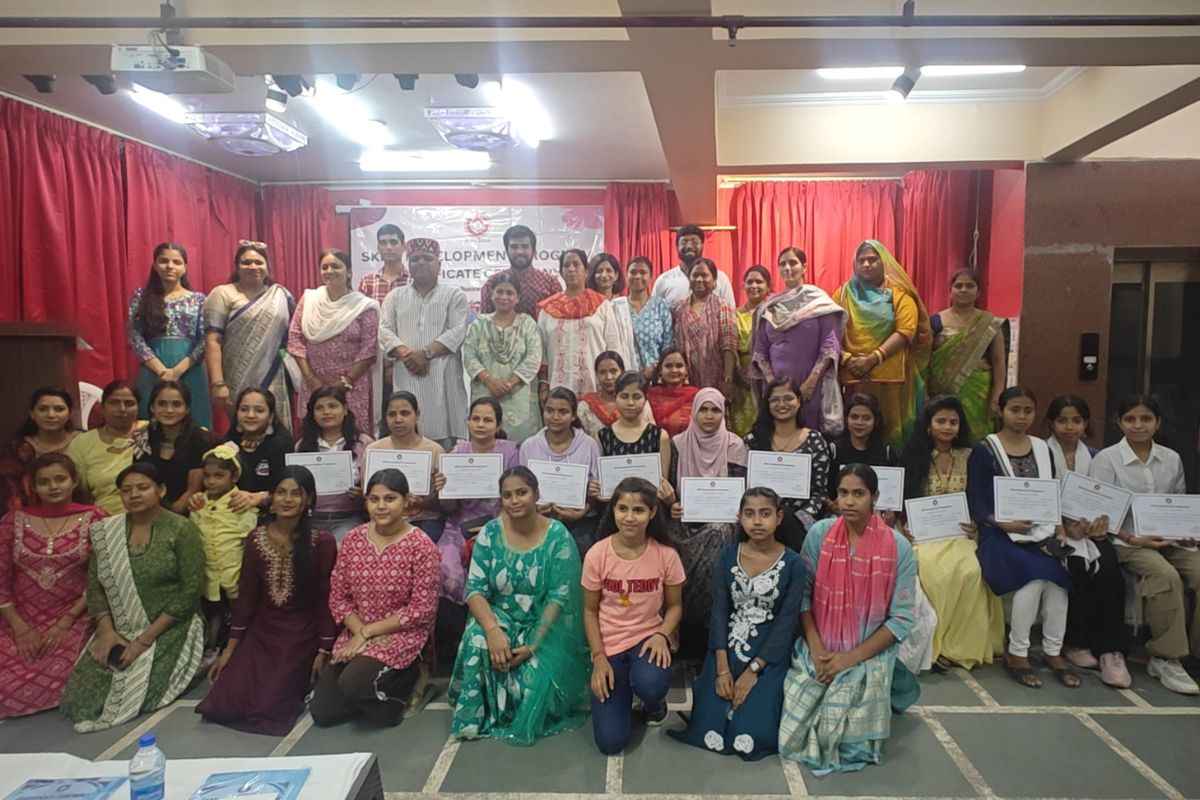 SEWA Delhi skill development programme participants receiving certificates after completing their training
